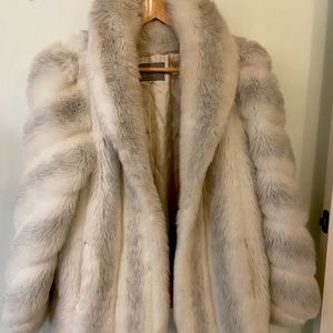 Vintage Jordache Off White Faux Fur Coat